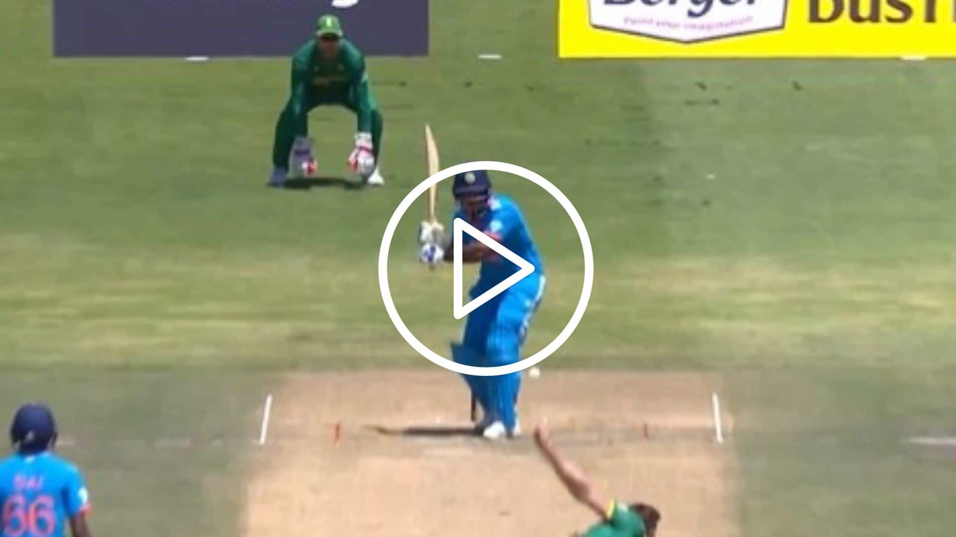 [Watch] Sanju Samson Pulls His New RR Teammate For Boundary During His Special Knock vs SA